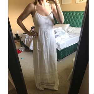 White old navy maxi dress!